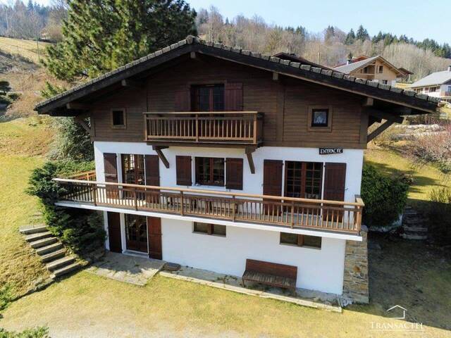 Sold property - House or Chalet chalet 5 rooms 130 m² Saint-Gervais-les-Bains 74170 Coteau Bettex