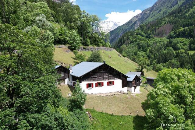 Vente Maison ou Chalet maison individuelle 5 pièces 125 m² Saint-Gervais-les-Bains 74170 Hameau de montagne