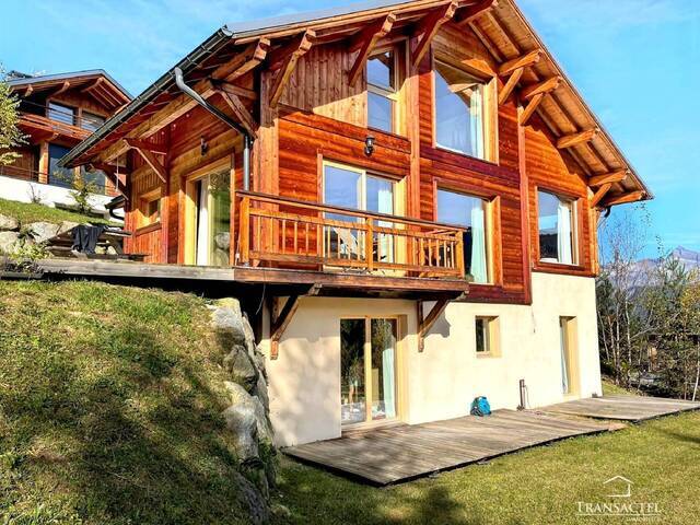 Buy House or Chalet maison individuelle 4 rooms 130 m² Saint-Gervais-les-Bains 74170 Le Grattague