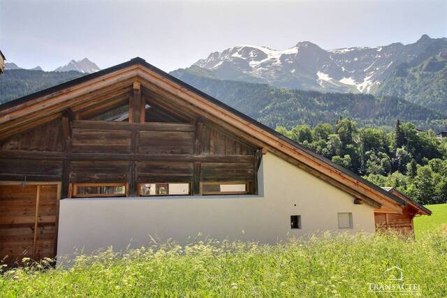 Buy House or Chalet ferme 8 rooms 315 m² Les Contamines-Montjoie 74170