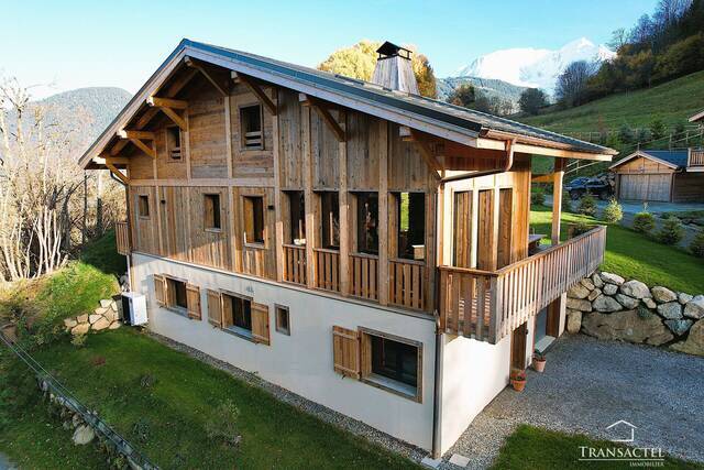 Vente Maison ou Chalet chalet 7 pièces 236 m² Saint-Gervais-les-Bains 74170 Proche centre