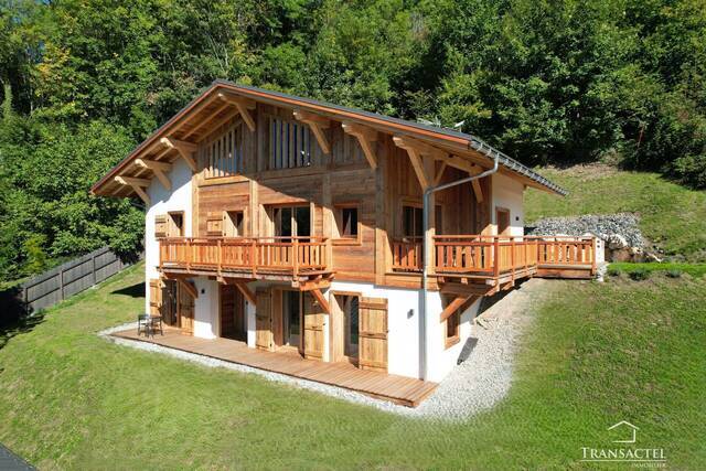Vente Maison ou Chalet chalet 7 pièces 269 m² Saint-Gervais-les-Bains 74170 Proche centre
