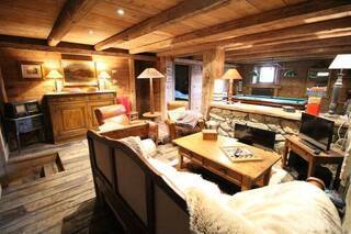 Sold House or Chalet ferme 7 rooms 180 m² Saint-Gervais-les-Bains 74170 Le Bettex