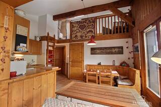 Vendu Appartement 4 pièces 81.43 m² Les Contamines-Montjoie 74170 Hameaux du Lay