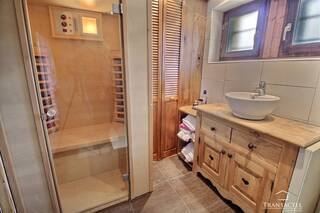 Sold House or Chalet maison individuelle 5 rooms 104 m² Saint-Gervais-les-Bains 74170 1,5 km centre