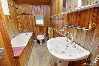 Sold House or Chalet maison individuelle 5 rooms 99 m² Saint-Gervais-les-Bains 74170 Proche centre