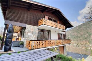 Sold House or Chalet maison individuelle 5 rooms 196 m² Saint-Gervais-les-Bains 74170 3 kms centre