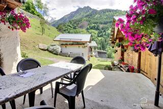 Vente Maison ou Chalet maison individuelle 5 pièces 125 m² Saint-Gervais-les-Bains 74170 Hameau de montagne