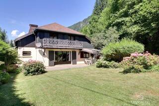 Vente Maison ou Chalet maison individuelle 7 pièces 191 m² Saint-Gervais-les-Bains 74170 Bionnay