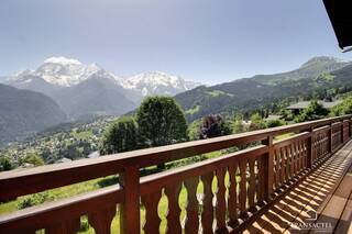 Buy House or Chalet maison individuelle 6 rooms 172 m² Saint-Gervais-les-Bains 74170 Coteau Bettex