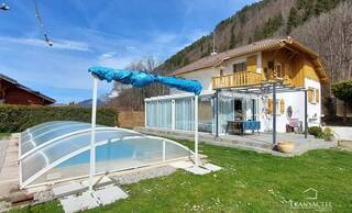 Buy House or Chalet maison individuelle 5 rooms 143 m² Saint-Gervais-les-Bains 74170 3 kms centre