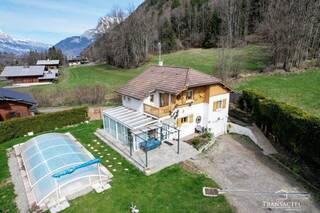 Buy House or Chalet maison individuelle 5 rooms 143 m² Saint-Gervais-les-Bains 74170 3 kms centre