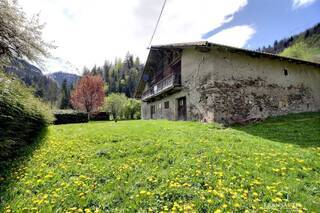 Sold House or Chalet ferme 5 rooms 300 m² Saint-Gervais-les-Bains 74170 Entre Saint Gervais & Les Contamines