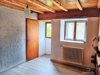 Buy House or Chalet maison individuelle 3 rooms 128 m² Saint-Nicolas-de-Véroce 74170 Proche village