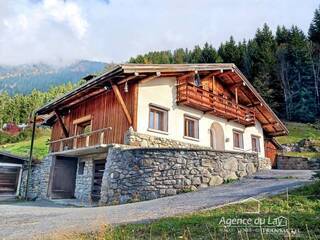 Buy House or Chalet maison individuelle 5 rooms 160 m² Les Contamines-Montjoie 74170 La Frasse