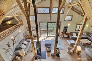 Vente Maison ou Chalet maison individuelle 8 pièces 260 m² Saint-Nicolas-de-Véroce 74170 Proche village