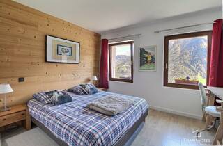 Vente Maison ou Chalet maison individuelle 8 pièces 260 m² Saint-Nicolas-de-Véroce 74170 Proche village
