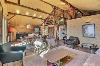 Buy House or Chalet ferme 5 rooms 202 m² Saint-Gervais-les-Bains 74170 Coteau Prarion