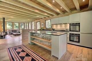 Buy House or Chalet chalet 7 rooms 236 m² Saint-Gervais-les-Bains 74170 Hameau