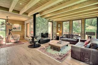 Buy House or Chalet chalet 7 rooms 236 m² Saint-Gervais-les-Bains 74170 Hameau