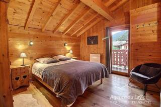 Vente Maison ou Chalet chalet 4 pièces 146.11 m² Les Contamines-Montjoie 74170 Proche village