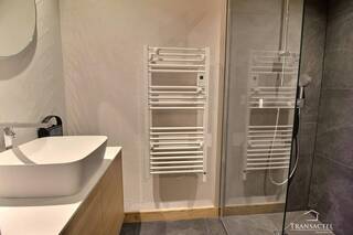 Buy House or Chalet chalet 7 rooms 269 m² Saint-Gervais-les-Bains 74170 Proche centre