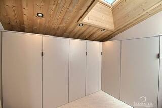 Buy House or Chalet chalet 7 rooms 269 m² Saint-Gervais-les-Bains 74170 Proche centre