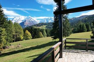 Buy House or Chalet chalet 7 rooms 166 m² Saint-Gervais-les-Bains 74170 Les Communailles