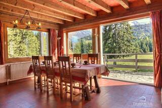 Buy House or Chalet chalet 7 rooms 166 m² Saint-Gervais-les-Bains 74170 Les Communailles