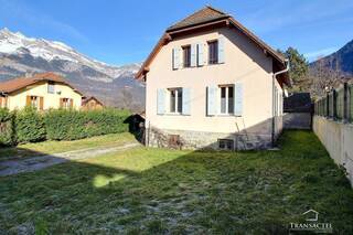 Vente Maison ou Chalet maison individuelle 4 pièces 100 m² Passy 74190 Proche lycée du Mont-Blanc
