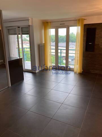 Rent Apartment t2 Grenoble 38100