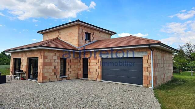 Vente Maison individuelle 4 pièces Saint-Pierre-de-Bressieux 38870