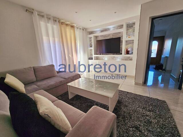 Vente Maison de ville 6 pièces Oyonnax 01100