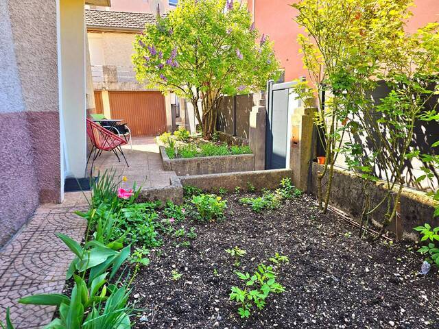 Buy House maison de ville 6 rooms Oyonnax 01100