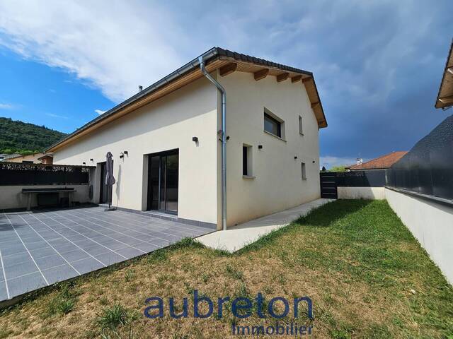 Buy House maison mitoyenne 4 rooms Bellignat 01100