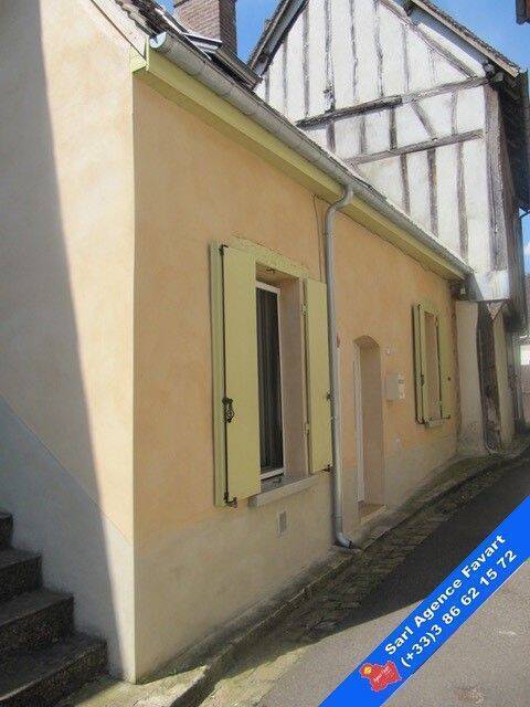 Vente Maison Saint-Julien-du-Sault 68 m²