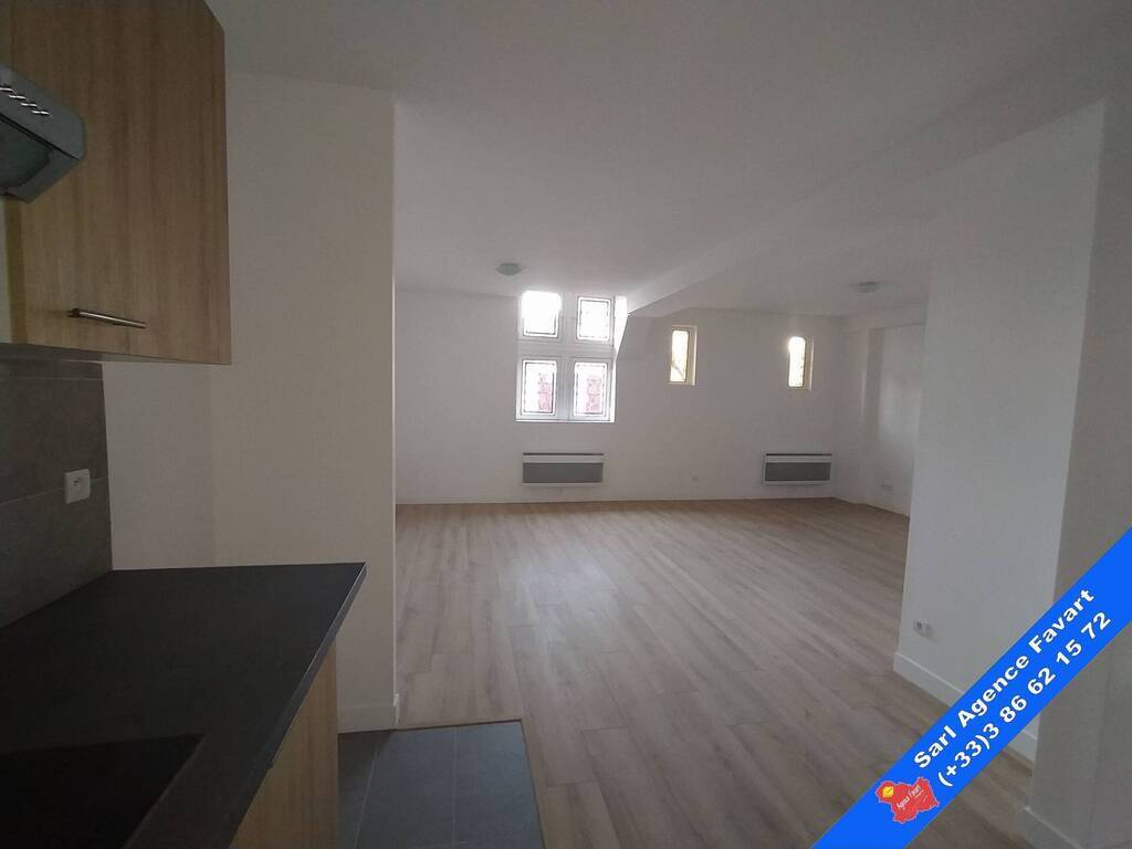 Location Appartement f3 Joigny 68 m²