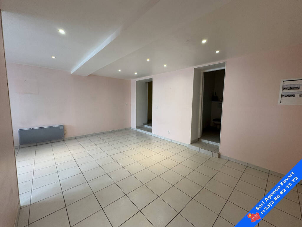 Location Appartement Laroche-Saint-Cydroine 2 pièces 48.5 m²
