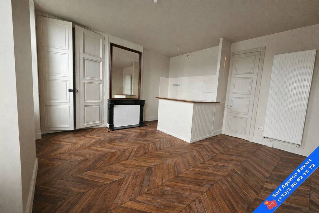 Location Appartement Joigny 2 pièces 51.79 m²