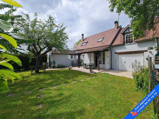 Vente Maison La Celle-Saint-Cyr 4 pièces 96 m²