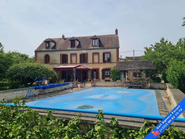 Vente Maison Bellechaume 6 pièces 185 m²