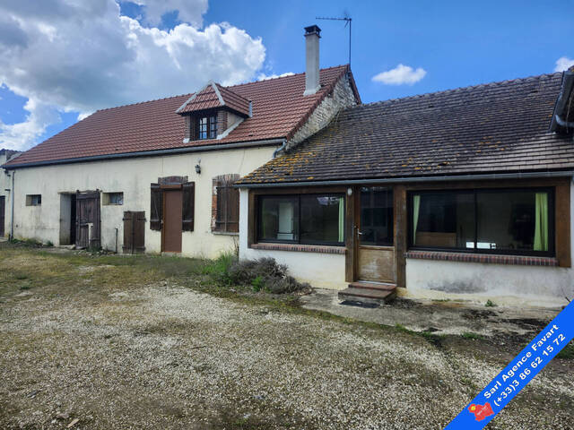 Vente Maison Chamvres 6 pièces 138.5 m²