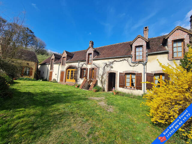Vente Maison La Ferté-Loupière 7 pièces 139 m²