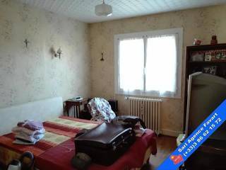 Vendu Maison Laroche-Saint-Cydroine 4 pièces 74 m²