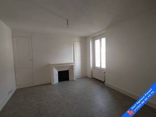 Vendu Immeuble Joigny 280 m²