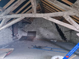 Vente Immeuble Laroche-Saint-Cydroine