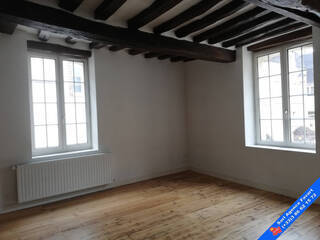 Location Appartement studio Joigny 1 pièce 32.22 m²