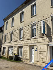 Vente Immeuble Laroche-Saint-Cydroine 6 pièces 122.21 m²