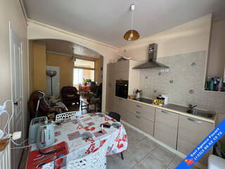 Vente Immeuble Laroche-Saint-Cydroine 6 pièces 122.21 m²