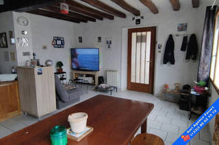 Vente Immeuble Joigny 4 pièces 93.46 m²